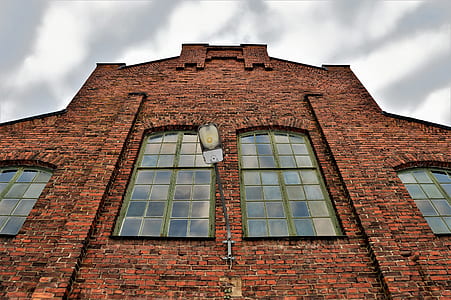 brown concrete brick wall building thumbnail