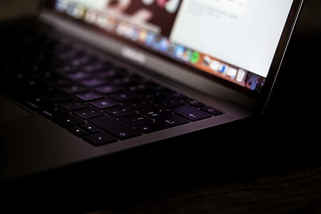 MacBook Pro thumbnail