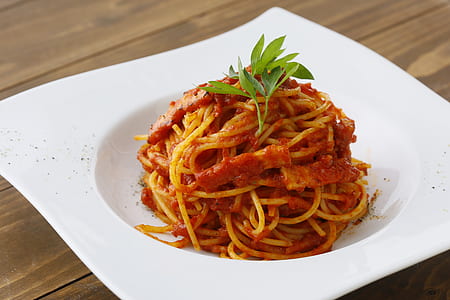 pasta with red sauce thumbnail