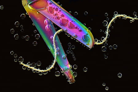 neo-chrome scissors and yellow thread illustration thumbnail
