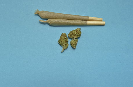 two joints and kush thumbnail