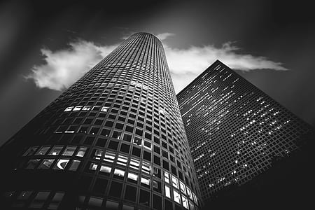grayscale photo of city buildings thumbnail