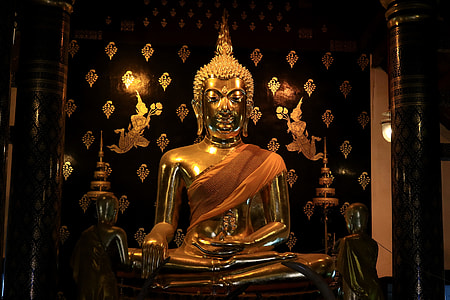 gold Gautama Buddha statue thumbnail