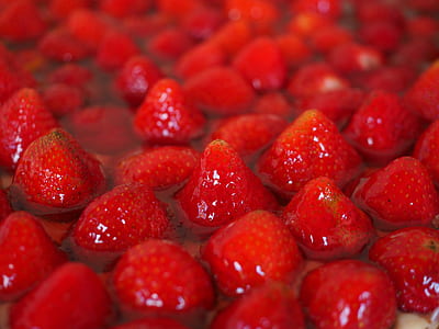 red strawberries soaked in water thumbnail