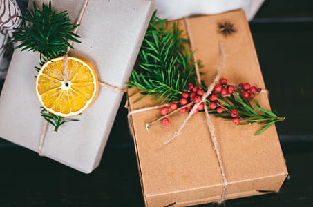 rectangular white and brown boxes thumbnail