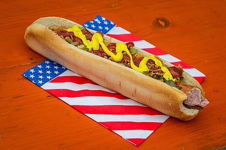 hotdog with bun thumbnail