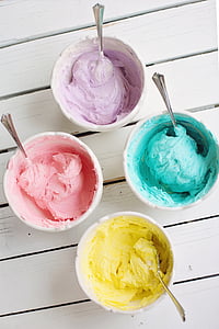 four assorted flavored ice creams thumbnail