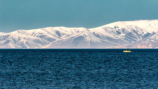 mountain cover with snow thumbnail