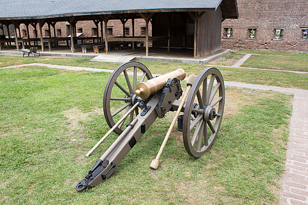 Confederate Cannon, Fort James Jackson thumbnail
