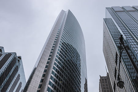 mirrored high-rise building thumbnail
