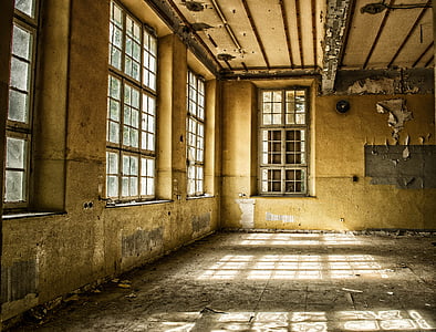 brown and gray empty room thumbnail