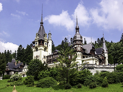 Peleş Castle in Romania thumbnail