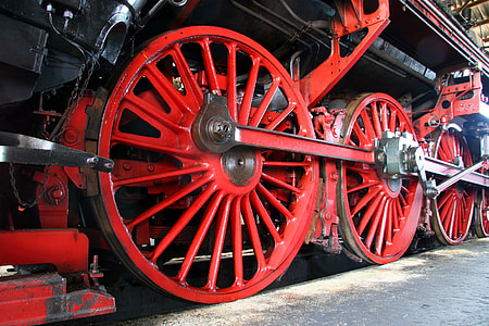 red and black train thumbnail