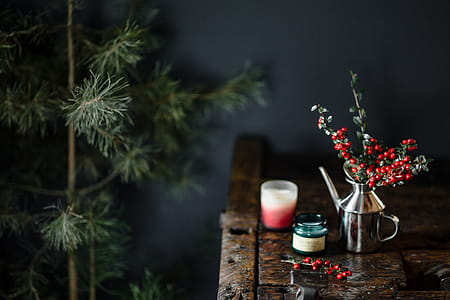 Fresh Holly and Candles thumbnail