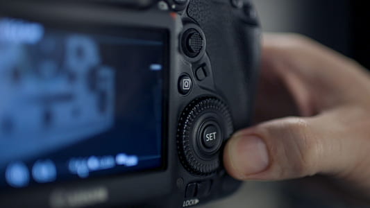 focus photography on black DSLR camera thumbnail