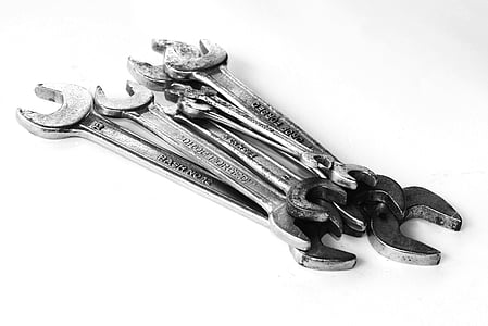 stainless steel combination wrench thumbnail