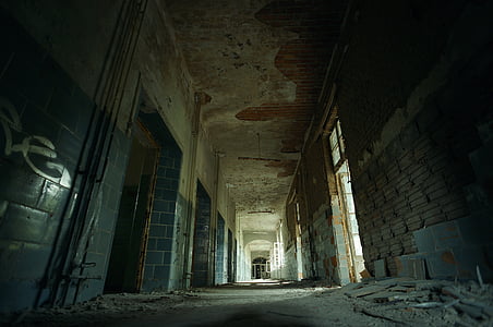 brown and gray concrete building thumbnail