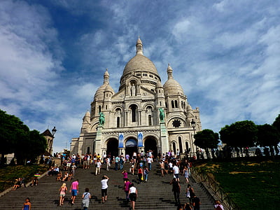 view of cathedral thumbnail