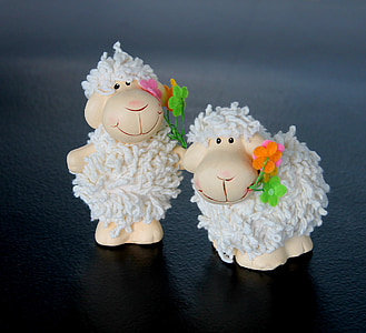 two sheep figurines thumbnail
