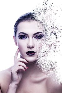 woman wearing purple lipstick thumbnail