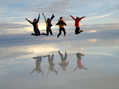 four person jump shot photo thumbnail