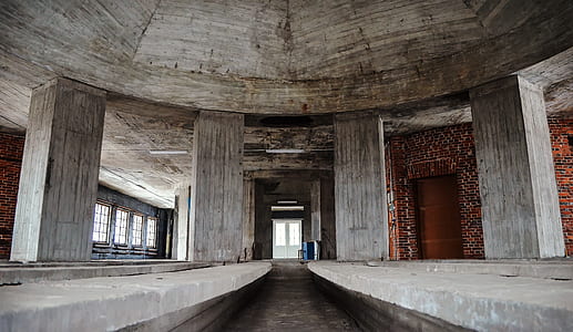 gray concrete building thumbnail