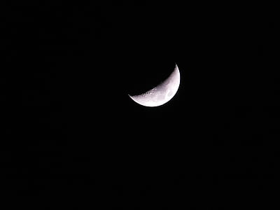 crescent moon thumbnail