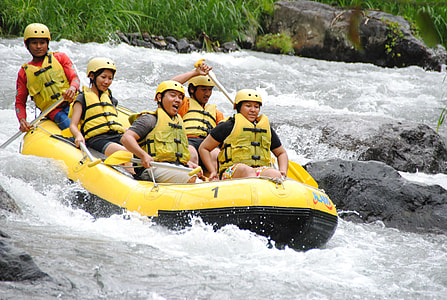 five persons ride-on inflatable raft thumbnail