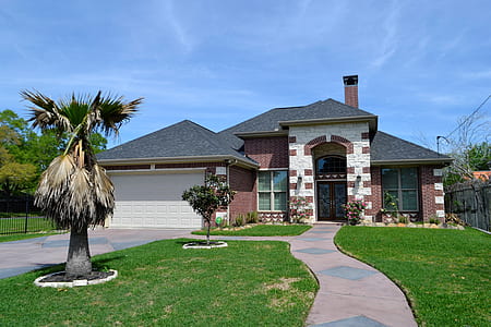 house facade thumbnail