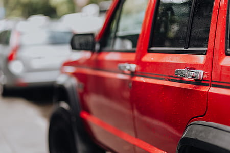 Old red Jeep Cherokee thumbnail