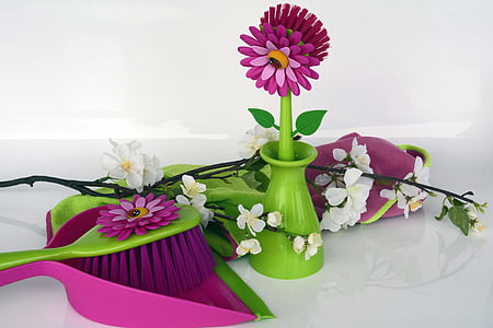 purple dustpan thumbnail