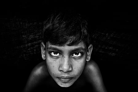 photo of boy face thumbnail