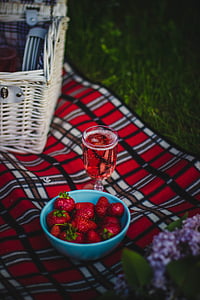 strawberries in blue bowl thumbnail