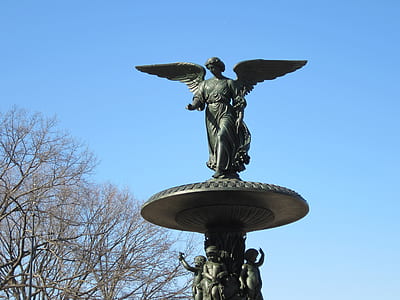 photo of angel statue thumbnail