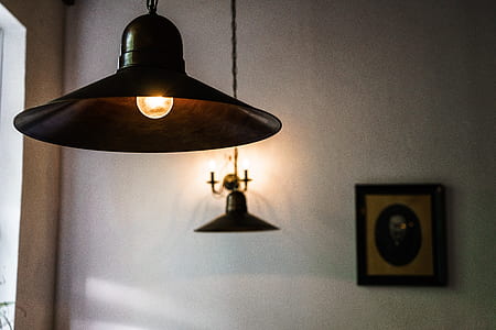 black pendant lamp thumbnail