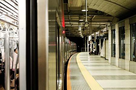 subway photo thumbnail