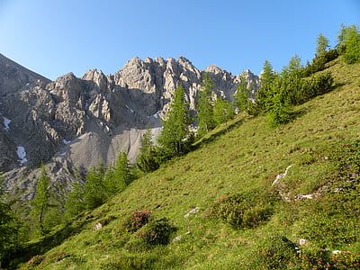 rock formations near green mountain thumbnail