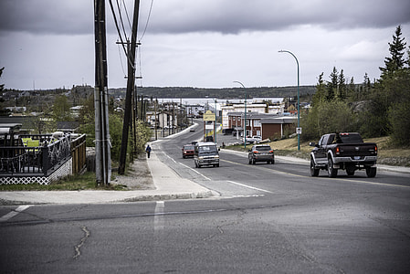 Road into Old town with traffic in Yellowknife thumbnail