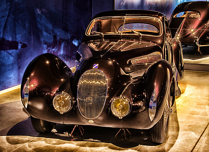black car die-cast thumbnail