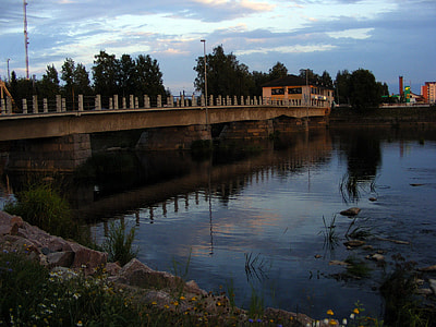 Savisilta Bridge spanning the river in Ylivieska, Finland thumbnail