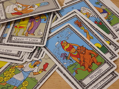 tarot card on brown table thumbnail