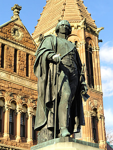 Benjamin Thompson, Statue thumbnail