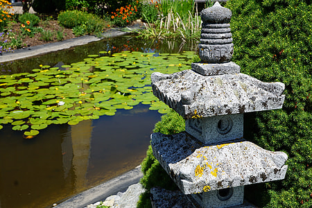 gray concrete gazebo water fountain thumbnail