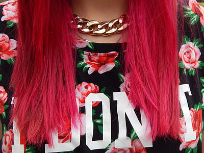 woman wearing gold-colored chain necklace thumbnail