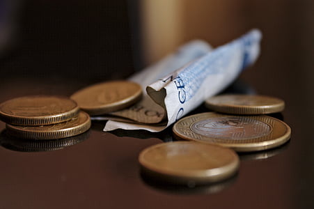 banknote and coins thumbnail