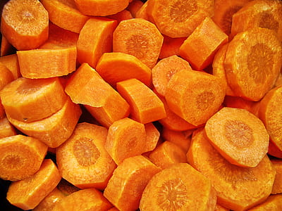 sliced carrots thumbnail