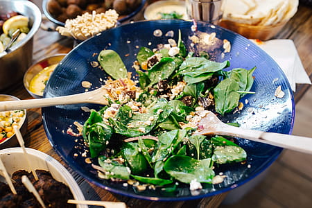 Traditional Middle Eastern lamb kofta dinner thumbnail
