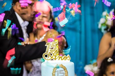15 Anos cake with confetti thumbnail