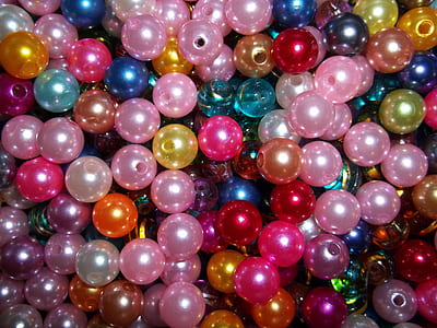 multi-colored bead lot thumbnail