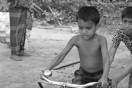 A Boy Try To Learn Cycle, On The Road thumbnail